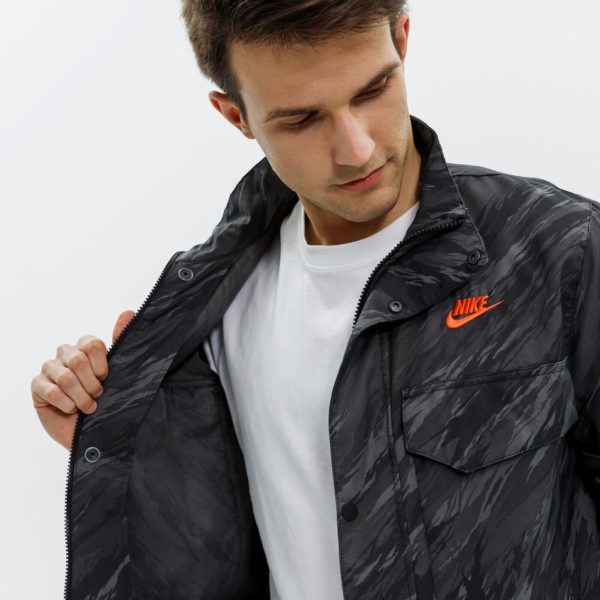 kurtka-cholovicha-nike-m-nsw-spe-wvn-ul-m65-jkt-aop1-dd4662-010_4 Jakne Për Meshkuj NIKE DD4662-010