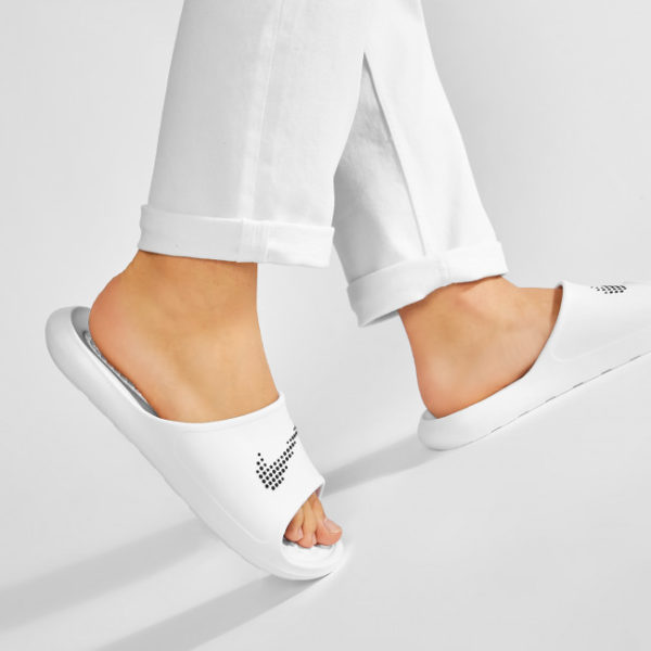 0000208906975 Papuqe Për Meshkuj NIKE CZ5478-100
