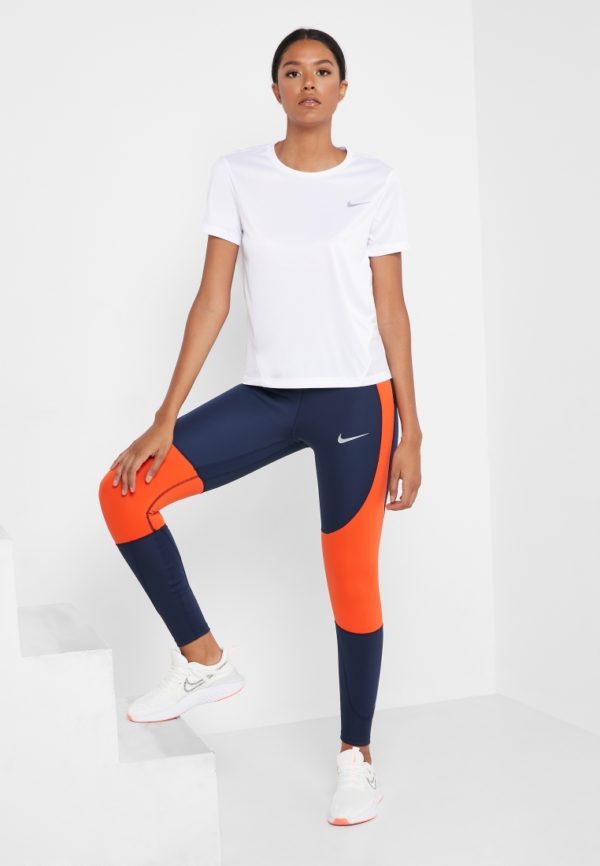 MAICA PER FEMRA NIKE AJ8121 100