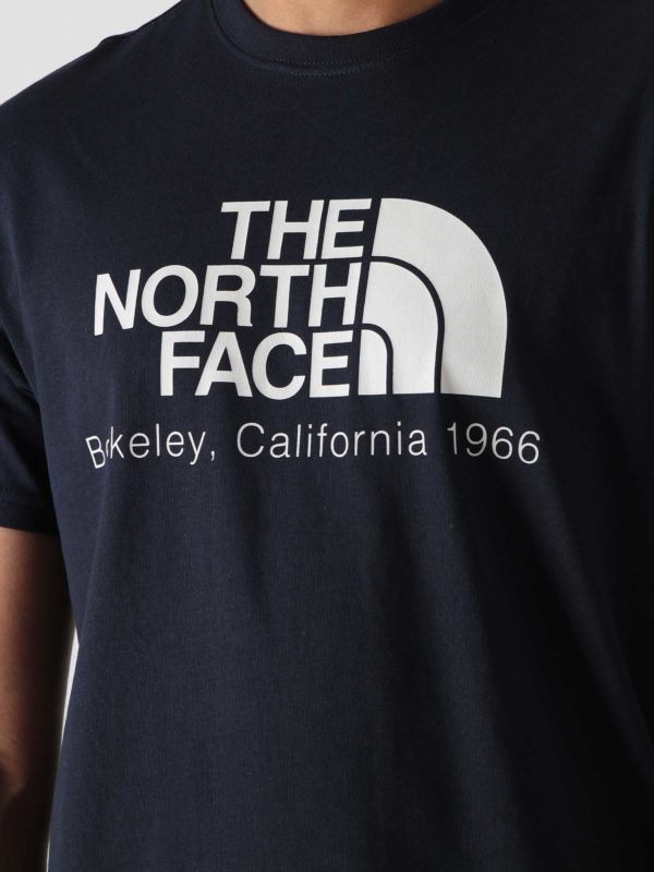 4_(1929) Maicë Për Meshkuj THE NORTH FACE NF0A55GERG11