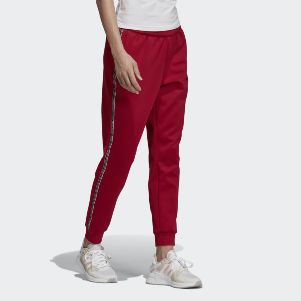 Celebrate_the_90s_7_8_Pants_Burgundy_EJ9668_25_model Trenerka komplet për femra ADIDAS EJ9670