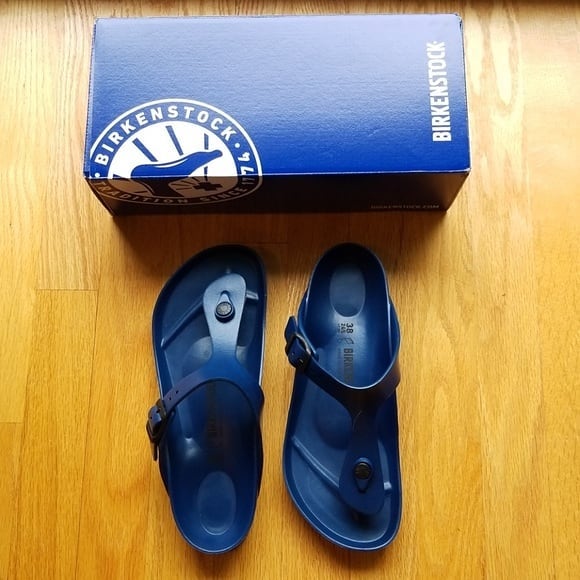 Mehmet Demirkol on Instagram_ _Edhe nje brend i ri_5(JPG)_2 BIRKENSTOCK Për Femra