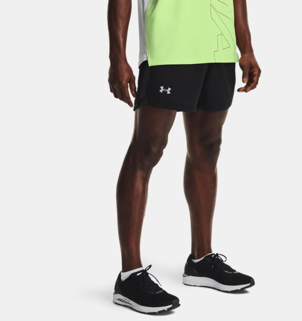 V5ProdWithBadge (2) Shorce Për Meshkuj UNDER ARMOUR 1361492 001