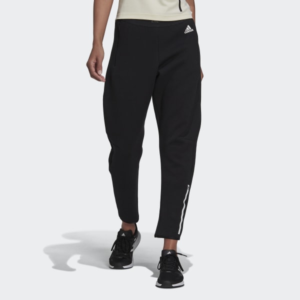 adidas_Z.N.E._Sportswear_Pants_Black_GT9756_21_model Trenerka Të Poshtme Për Femra ADIDAS GT9756