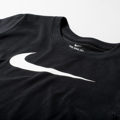 damska-koszulka-w-nk-dry-tee-dfc-crew-aq3212-011-nike Maicë Për Femra NIKE AQ3212-011