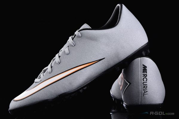 f4144fd025a125caf7531c065b671b26 NIKE MERCURIAL VICTORY V CR7 TF 684878-003