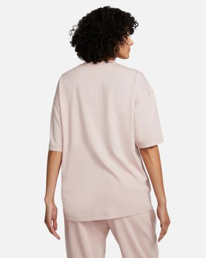 nike-sportswear-swoosh-womens-oversized-t-shirt-dm6211-601-4 Maicë Për Femra NIKE DM6211-601