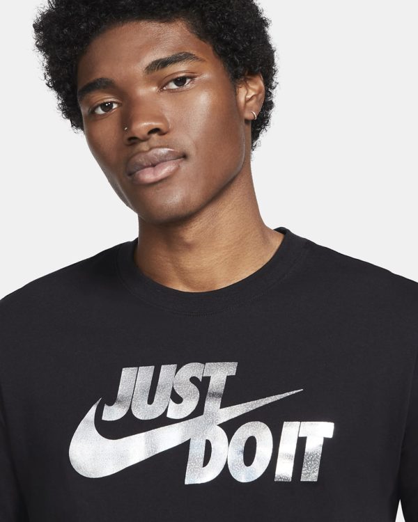 sportswear-mens-long-sleeve-t-shirt-c8qtt5 (2) Bluzë Për Meshkuj NIKE DB6529-010