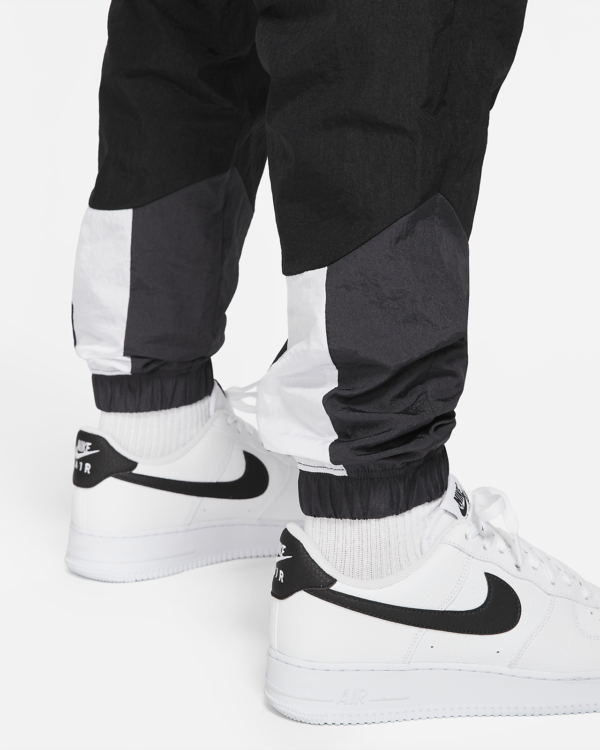 sportswear-swoosh-woven-lined-trousers-l7ZCBc (3) Trenerka Te Poshtme Për Meshkuj NIKE DD5969-010