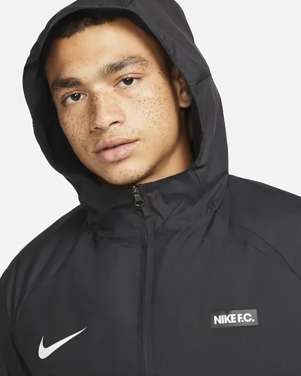 5ad52d6c-a6fc-4da6-93eb-3f557a185925 NIKE Jakne DH9642-010