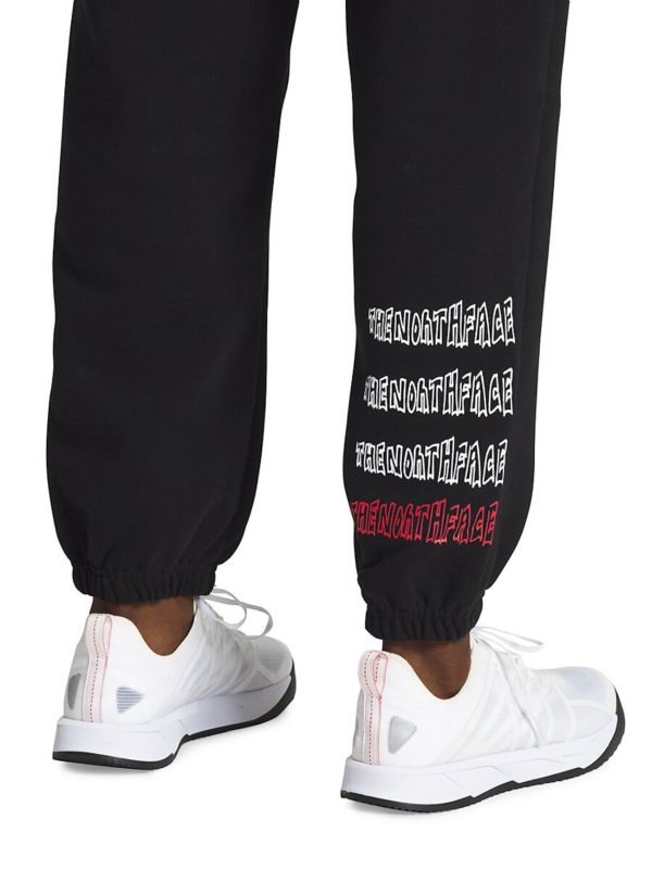 22717340_black_3 THE NORTH FACE Trenerka te Poshtme NF0A7WXEJK3