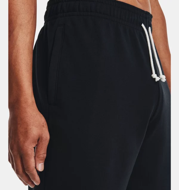 V5-1361631-001_SIDEDET UNDER ARMOUR Shorce 1361631-001