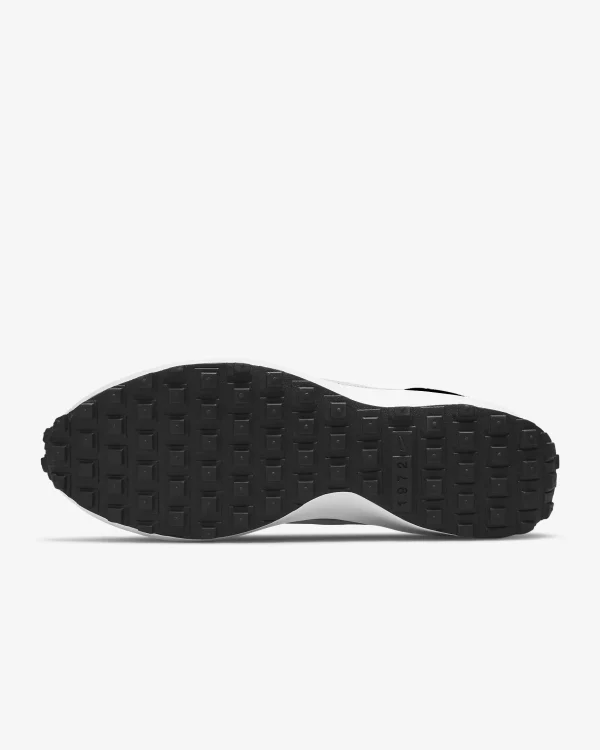 3cfea17f-b63f-42c8-a3c5-d1d84afb9527 NIKE WAFFLE DEBUT DH9522-001
