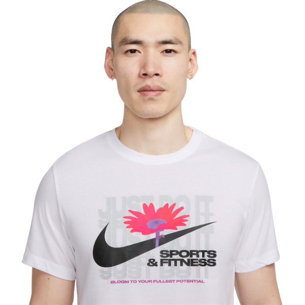 IMG_1206 NIKE Maice FD0142-100
