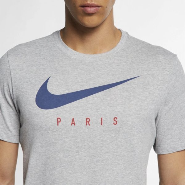 IMG_1225 NIKE Maice AQ7547-063