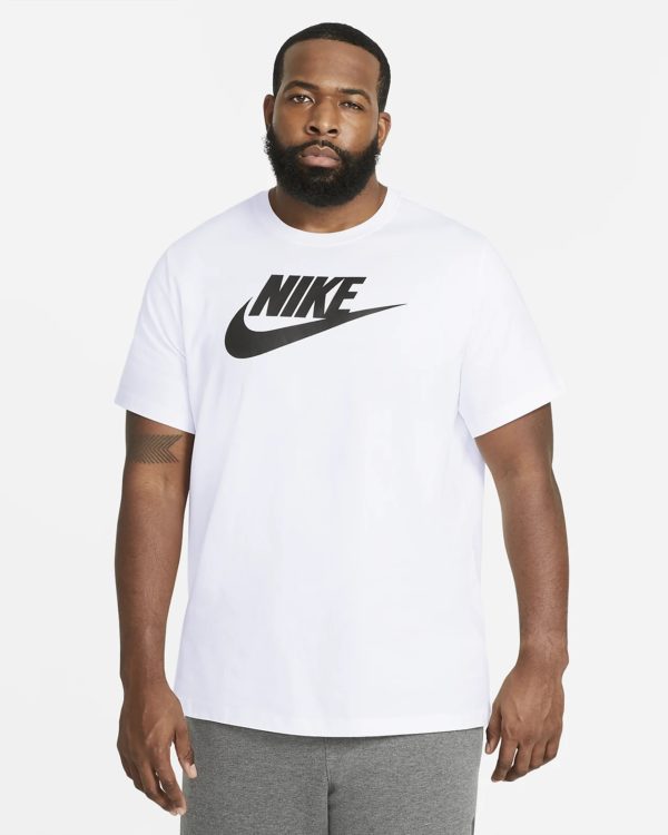 IMG_1322 NIKE Maice AR5004-101