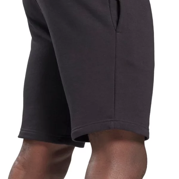 IMG_1459 REEBOK Shorce GL3148