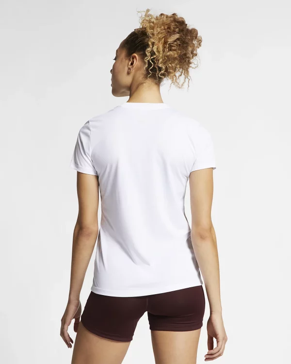 IMG_1885 NIKE Maice AQ3210-100