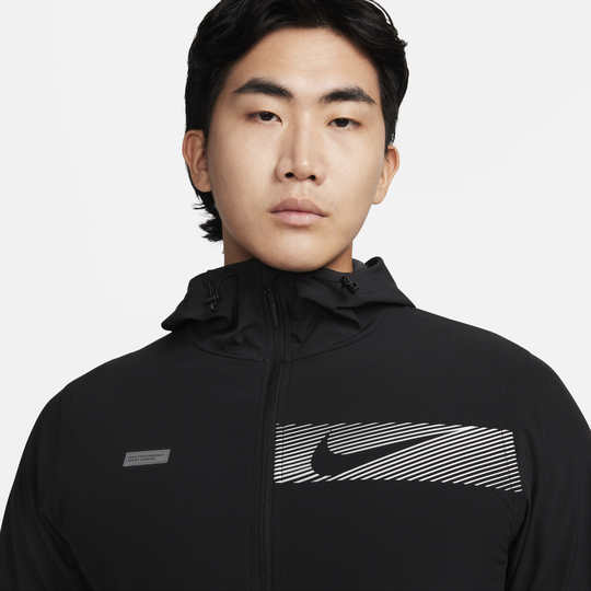 6befca9a_7bca_4f78_978c_fa51f096a473 NIKE Duks FB8558-010