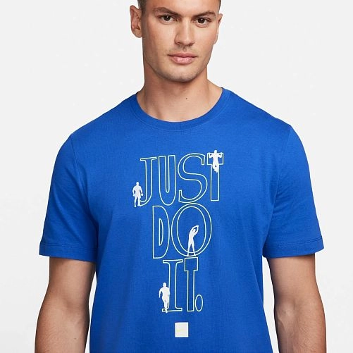FQ3899_480_c NIKE Maice FQ3899-480