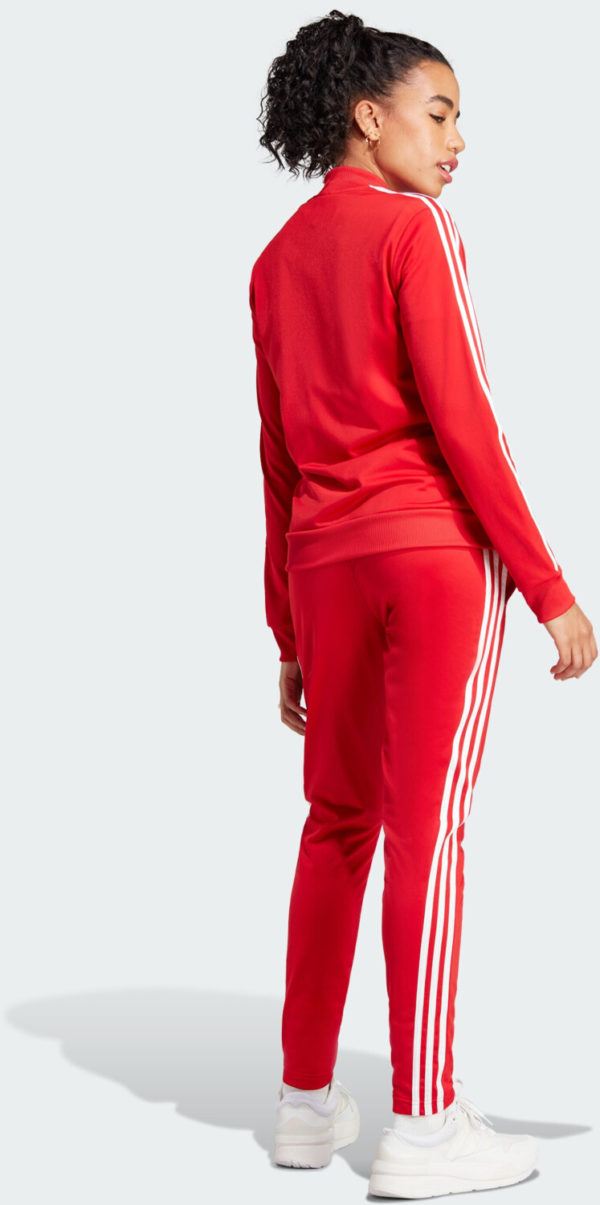 adidas-woman-essentials-3-stripes-track-suit-better-scarlet-white-ij8784 (2) ADIDAS Trenerka Set IJ8784