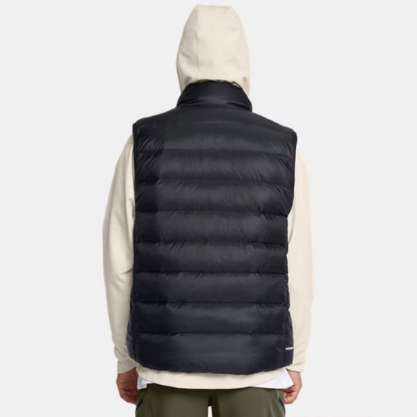 under-armour-legend-men-s-sleeveless-down-jacket (1) UNDER ARMOUR Jelek 1385838-001