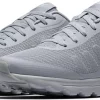 NIKE AIR MAX INVIGOR 749680-005