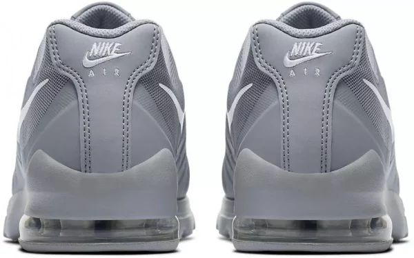 NIKE AIR MAX INVIGOR 749680-005