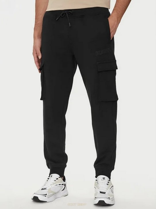 1_jbab-kj GUESS Trenerka Set KAIJ1-JBLK