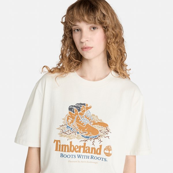 All-Gender-Front-Boot-Graphic-TShirt-in-White (3) TIMBERLAND Maice Univerzale A6DJ1-CM9