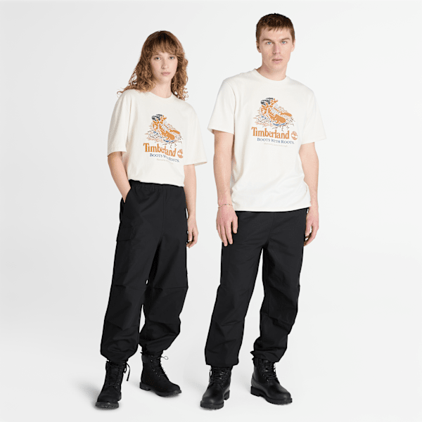 All-Gender-Front-Boot-Graphic-TShirt-in-White TIMBERLAND Maice Univerzale A6DJ1-CM9