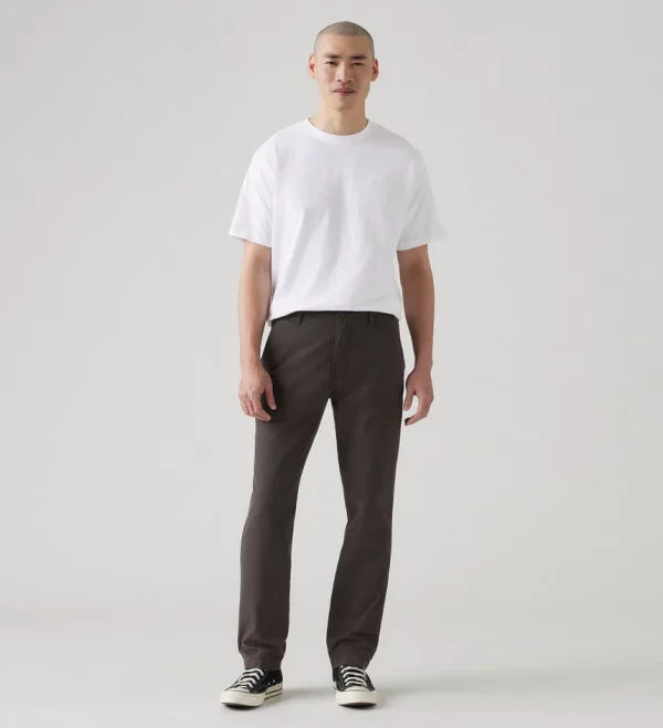 MB_A5753-0040_EAS_PS_ON_FV_860x945_crop_center.progressive LEVI'S Pantolla XX CHINO A5753-0040