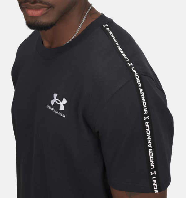 V5-1390300-001_LOGO UNDER ARMOUR Maice 1390300-001