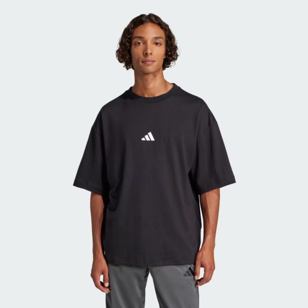 Future_Icons_Small_Logo_Tee_Black_JC5338_21_model ADIDAS Maice JC5338