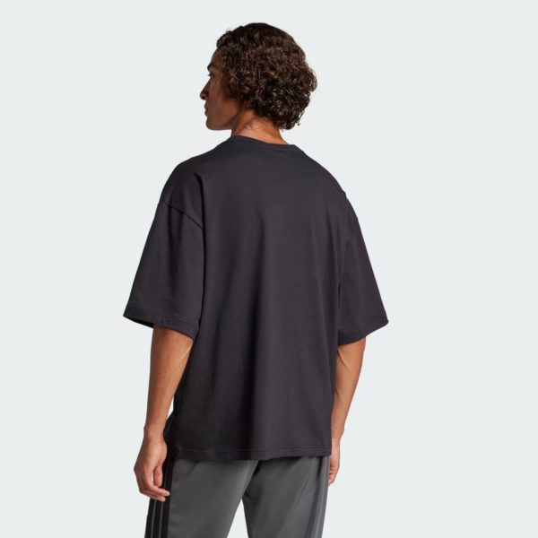 Future_Icons_Small_Logo_Tee_Black_JC5338_23_hover_model ADIDAS Maice JC5338