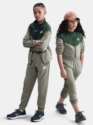 NIKE Trenerka Set HQ9315-320