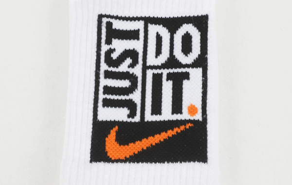 NIKE Qorape 3-Pale HJ9339-901