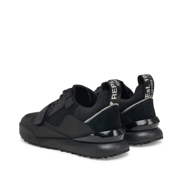 3 cd88d00c 82ea 4dc0 8ccf e88ff898f15f